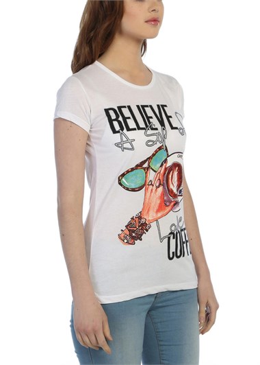 3019 - Beyaz Bayan Kahve Fincanı Desenli,Baskılı T-Shirt